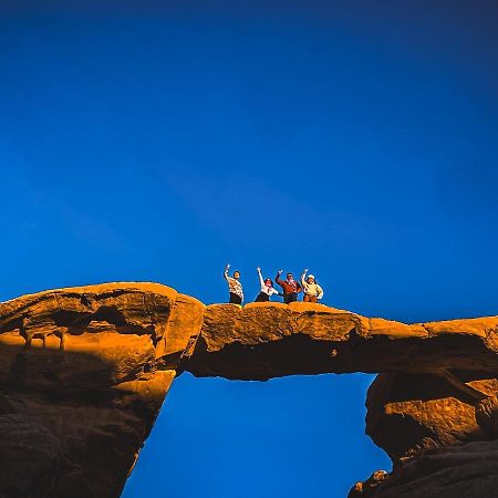 Rum Paradise Luxuri Camp Wadi Rum Ngoại thất bức ảnh