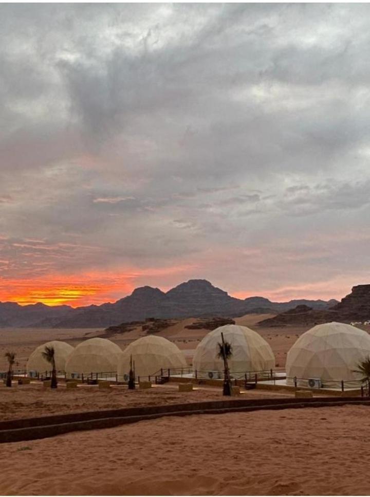 Rum Paradise Luxuri Camp Wadi Rum Phòng bức ảnh